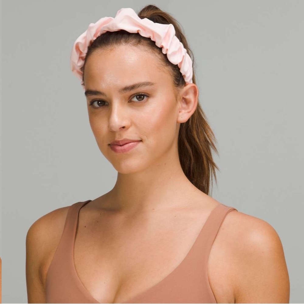 Lululemon Nulux Gathered Headband in Strawberry Milkshake Pink O/S